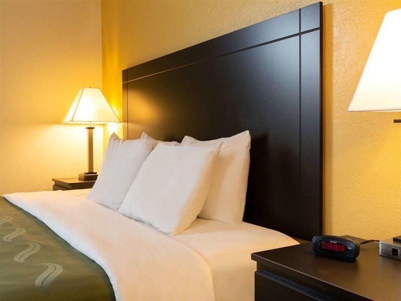 Quality Inn At Arlington Highlands Kültér fotó