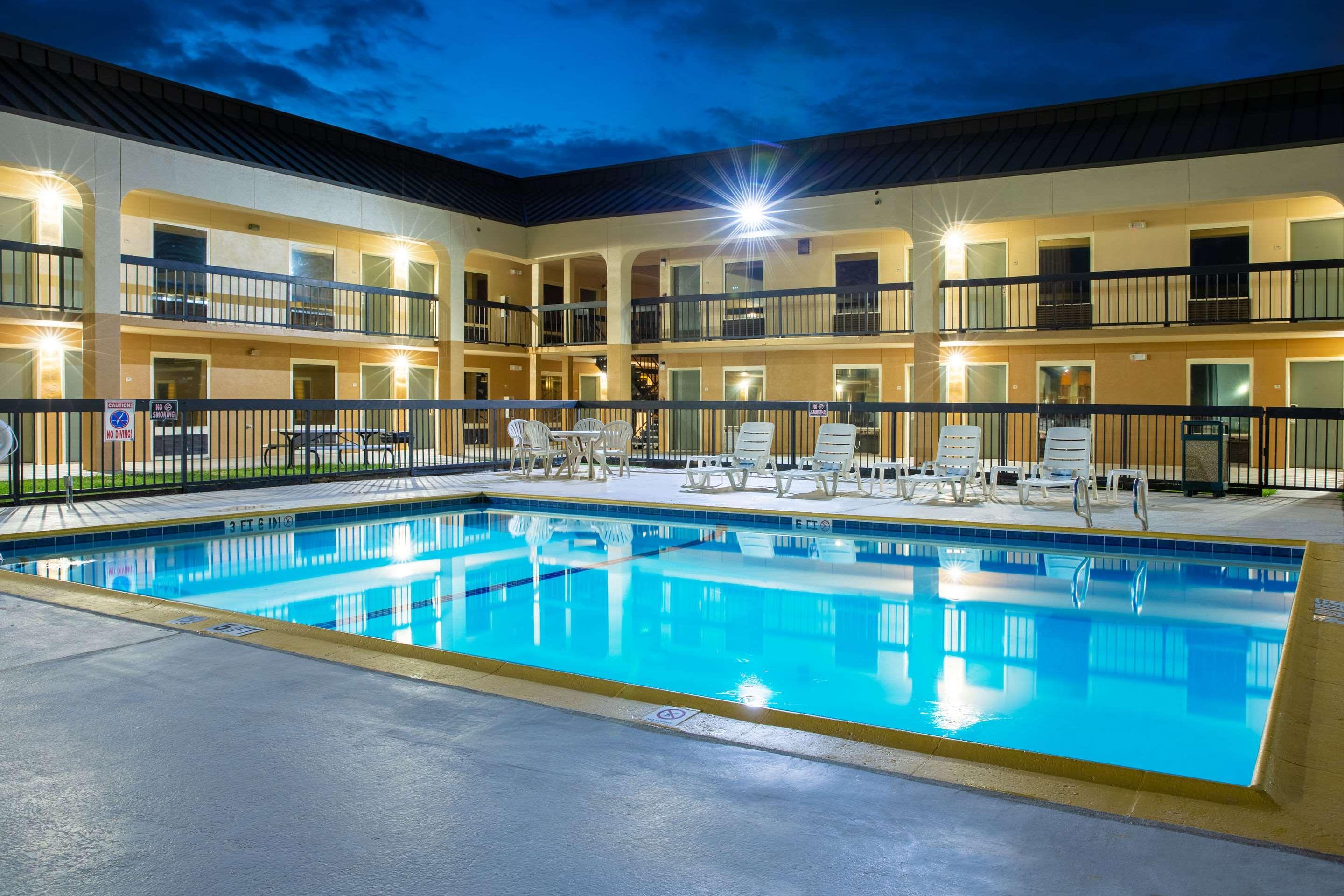 Quality Inn At Arlington Highlands Kültér fotó
