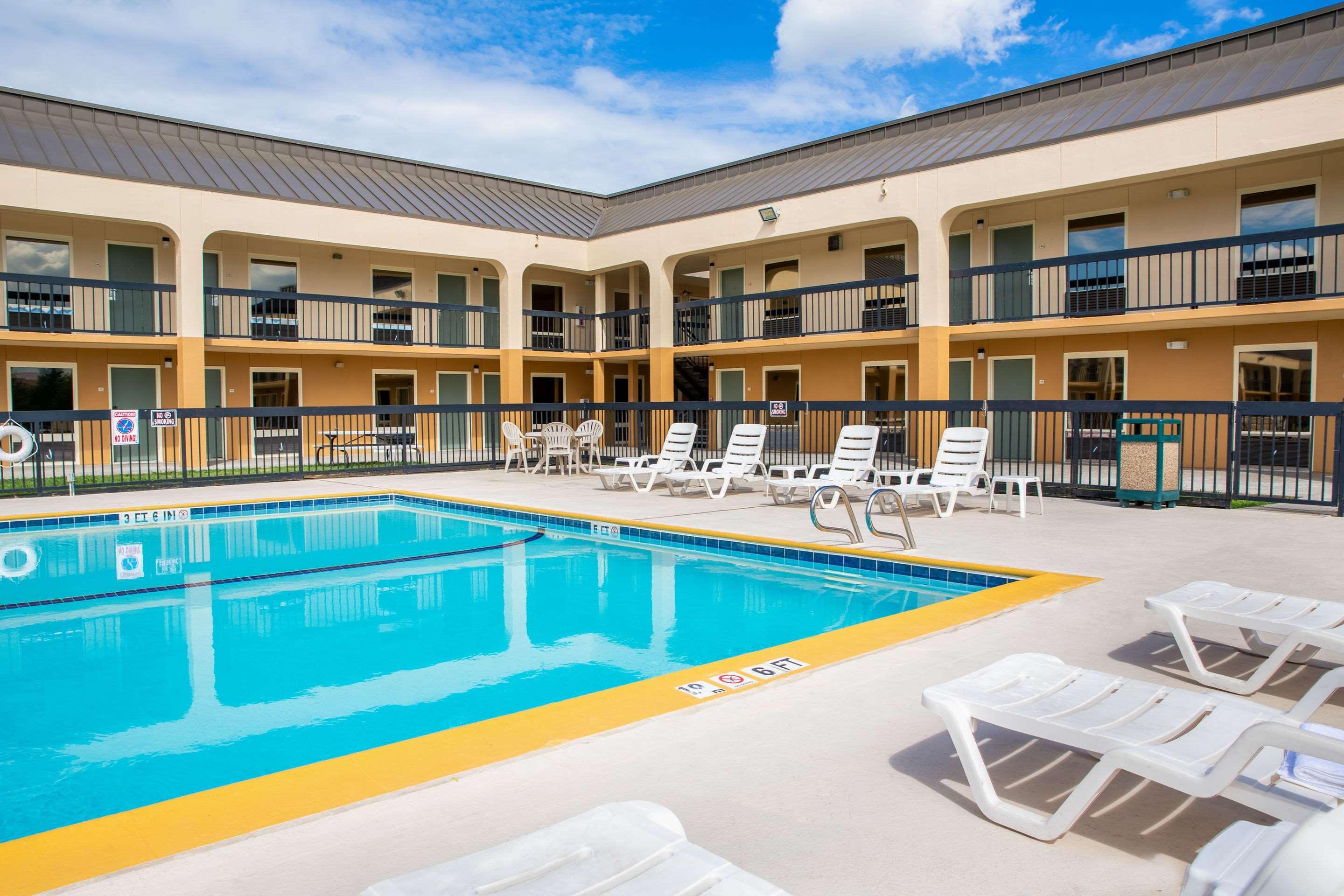 Quality Inn At Arlington Highlands Kültér fotó