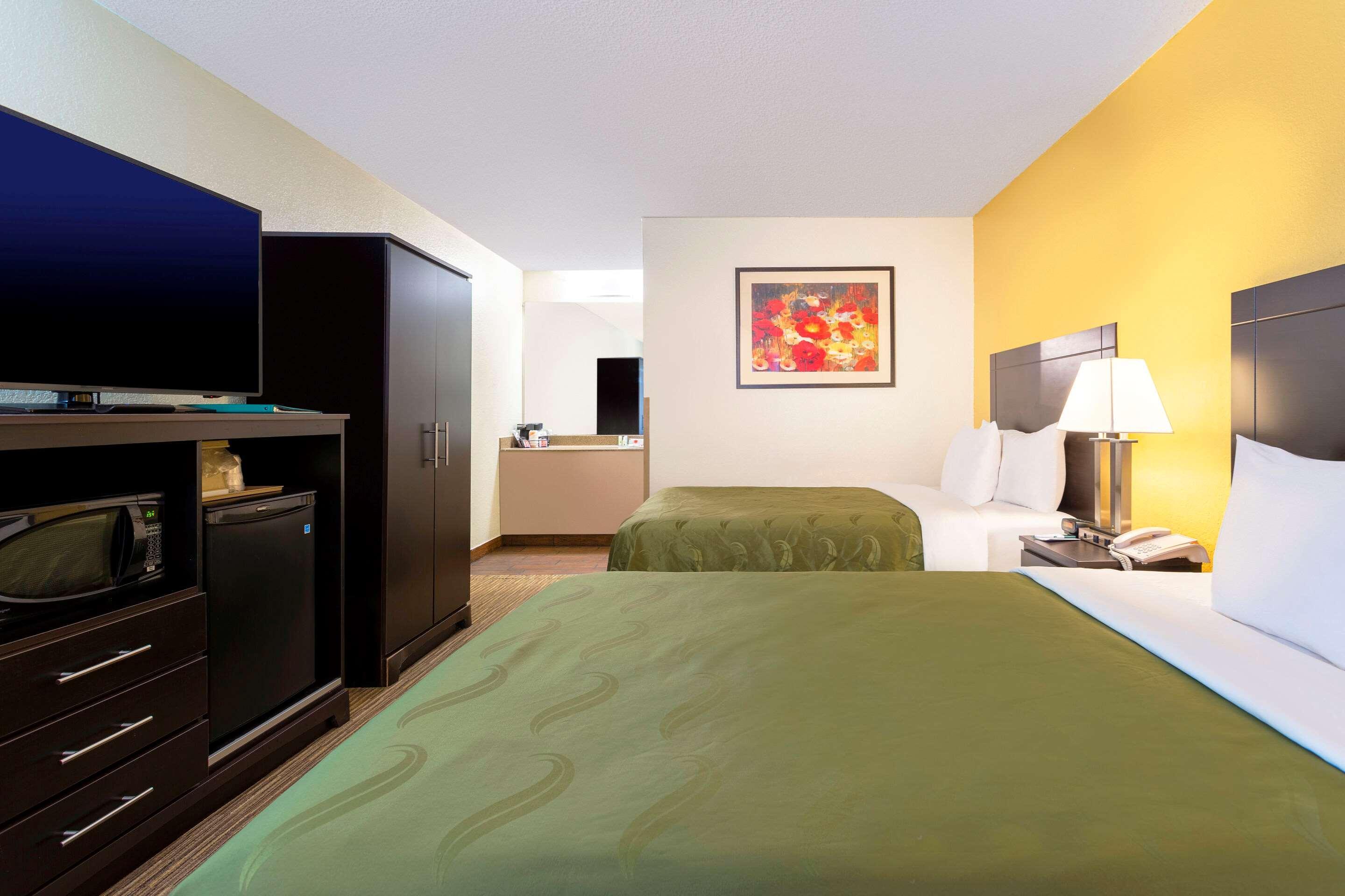 Quality Inn At Arlington Highlands Kültér fotó